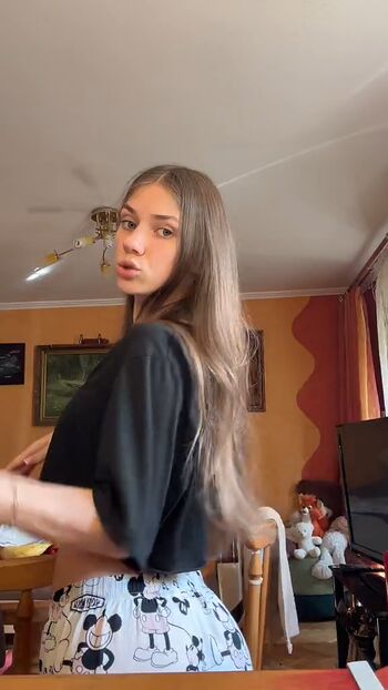 Full leaked Ms selinka private onlyfans photo