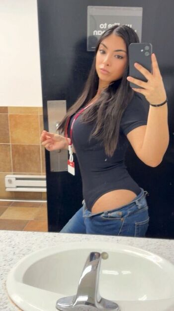 Full leaked Msalondrarae private onlyfans photo