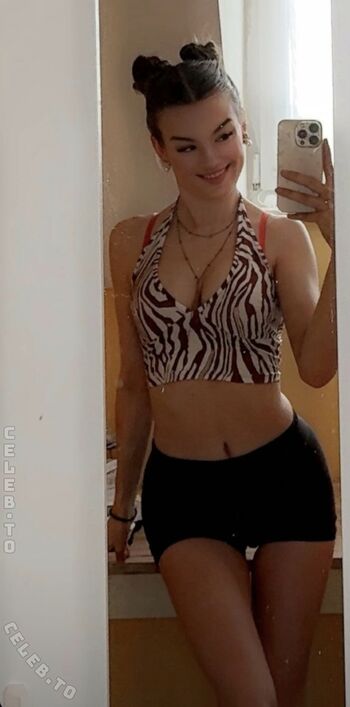 Full leaked Muckiesophie private onlyfans photo