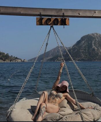 Full leaked Mukemmelnesli private onlyfans photo