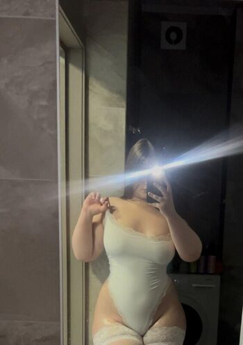 Full leaked Mv v private onlyfans photo