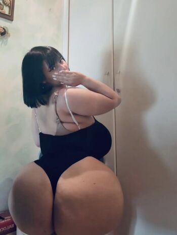 Full leaked Mxmmytina private onlyfans photo