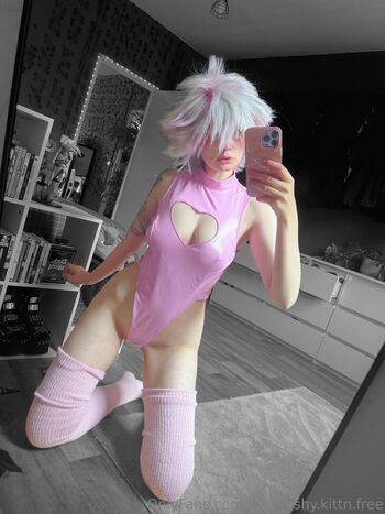 my.blushy.kittn.free