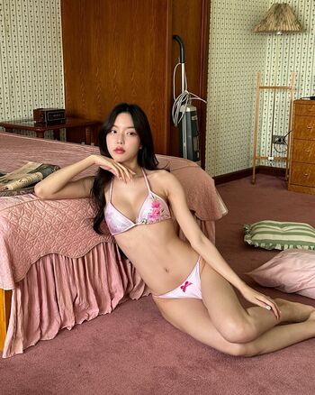 Full leaked N niniee page private onlyfans photo