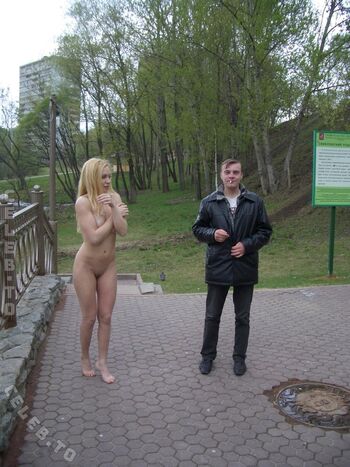 Nackt In Russland