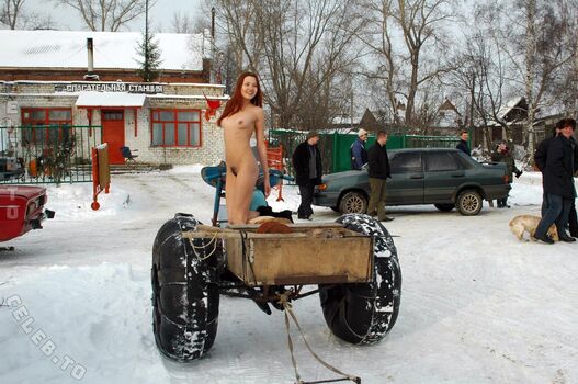 Nackt In Russland