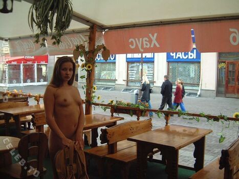 Nackt In Russland