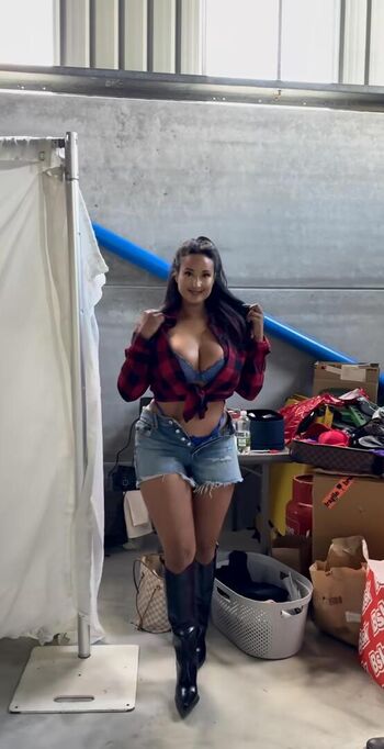 Nadia Someoneorother