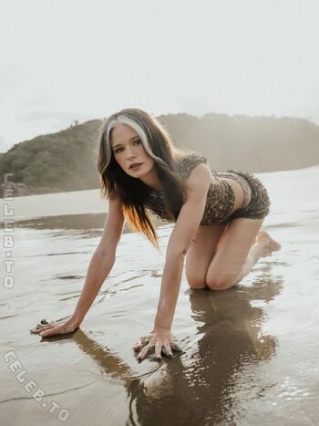 Full leaked Nadinebreaty private onlyfans photo