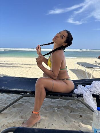 Full leaked Naela savidan private onlyfans photo