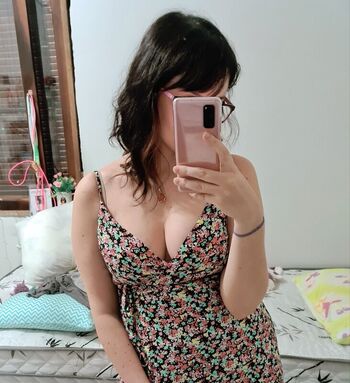 Full leaked Nahnahxp private onlyfans photo