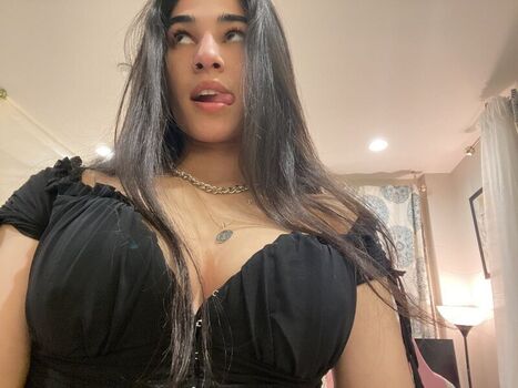 Naila Iqbal