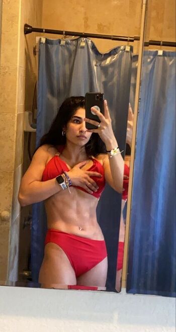 Naila Iqbal