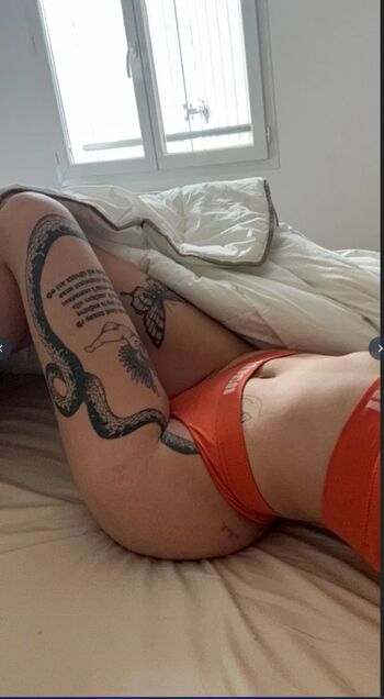 Full leaked Nanaxxx private onlyfans photo