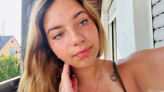 Full leaked Naomi klein private onlyfans photo
