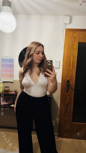 Full leaked Naomi klein private onlyfans photo