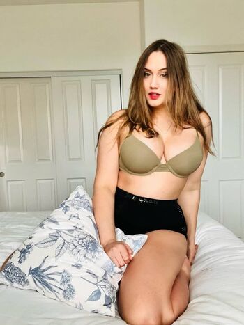 Full leaked Naomi kyle private onlyfans photo
