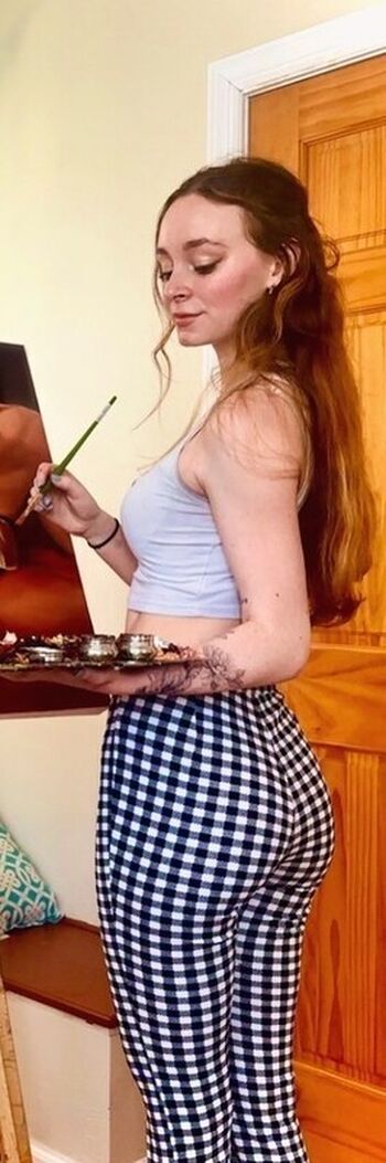Naomi Rosenblum