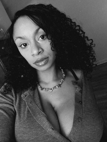 Full leaked Naomi page private onlyfans photo