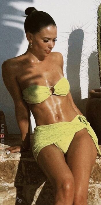 Full leaked Naomiiis private onlyfans photo
