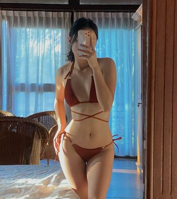 Full leaked Naomilau private onlyfans photo