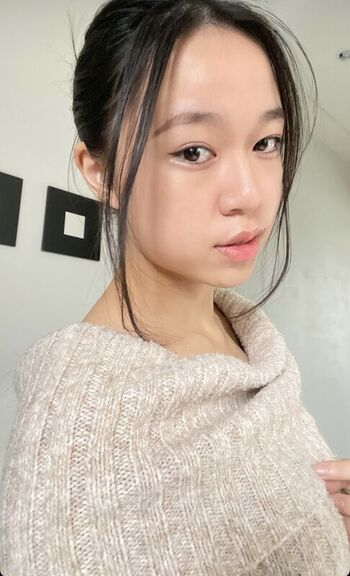Full leaked Naomilau private onlyfans photo