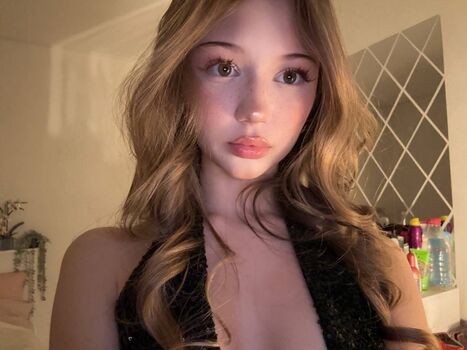 Full leaked Nastuyshka kristmas private onlyfans photo