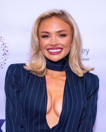 Full leaked Natalie alyn lind  page private onlyfans photo