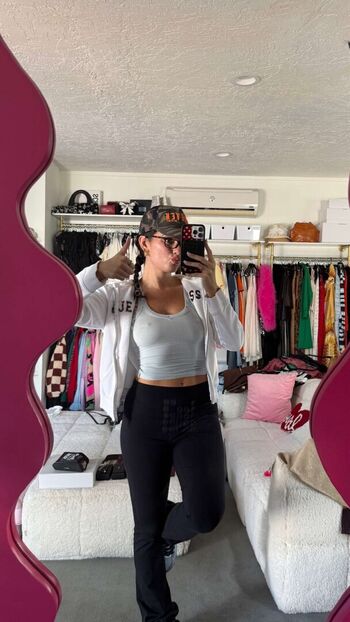 Full leaked Natalie mariduena page private onlyfans photo