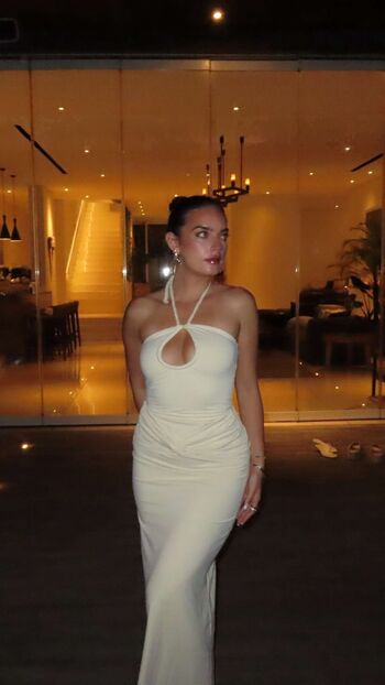Full leaked Natalie mariduena page private onlyfans photo