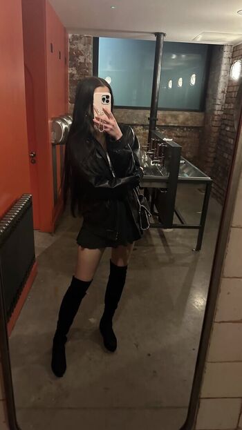 Full leaked Nataliebarness private onlyfans photo