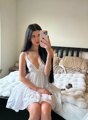 Full leaked Nataliebarness private onlyfans photo