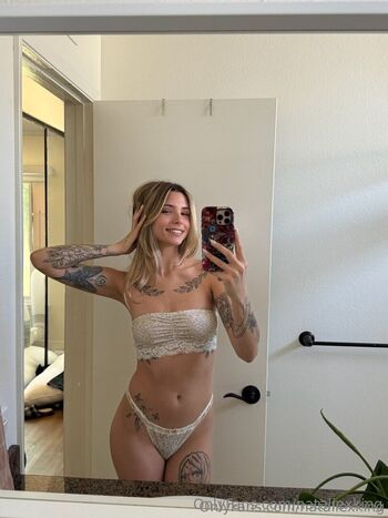 Full leaked Nataliexking private onlyfans photo