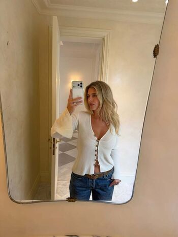 Full leaked Natasha oakley page private onlyfans photo