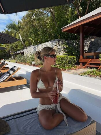 Full leaked Natasha oakley private onlyfans photo