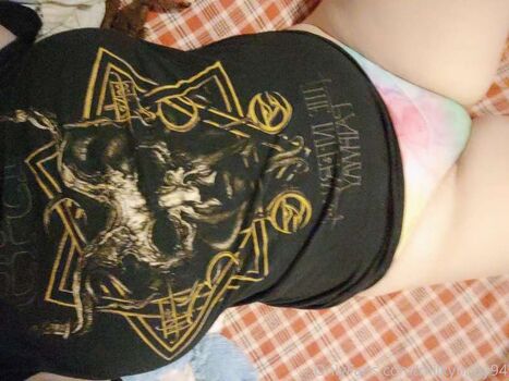 Natural & Thicc Milky Momma