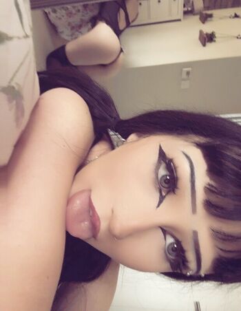 Full leaked Naughtypups private onlyfans photo