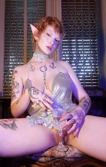 Full leaked Nausicaarondina private onlyfans photo