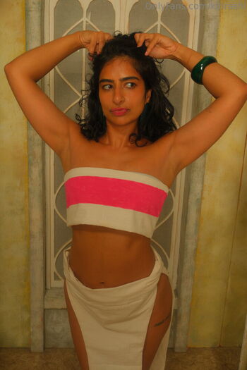 Full leaked Navi kaur the normies private onlyfans photo