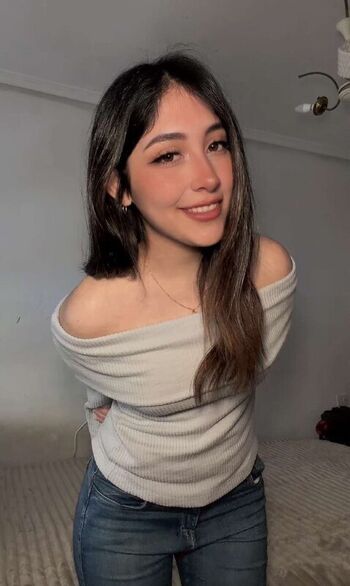 Full leaked Nayfi bardales page private onlyfans photo