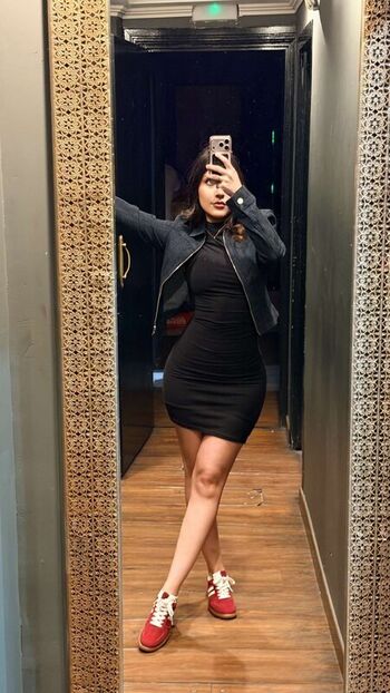 Full leaked Nayfi bardales page private onlyfans photo