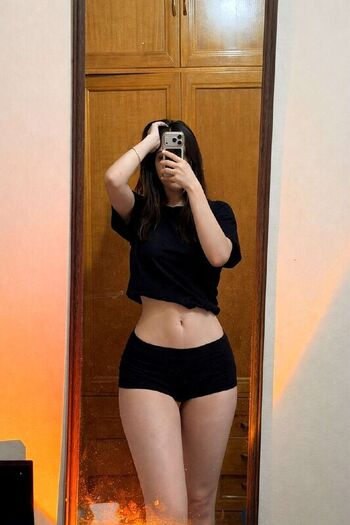 Full leaked Nayfi bardales page private onlyfans photo