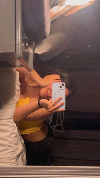 Full leaked Nayfi bardales private onlyfans photo