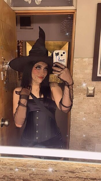 Full leaked Nayfi bardales private onlyfans photo