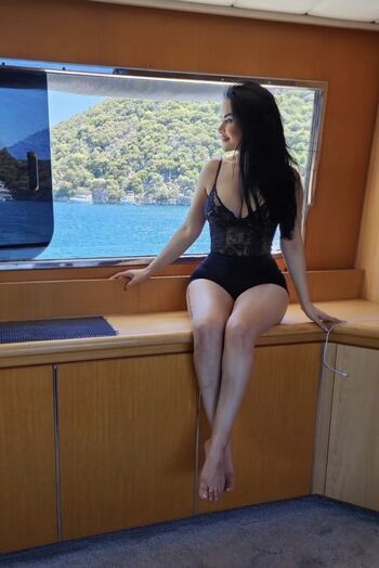 Full leaked Naz mila page private onlyfans photo