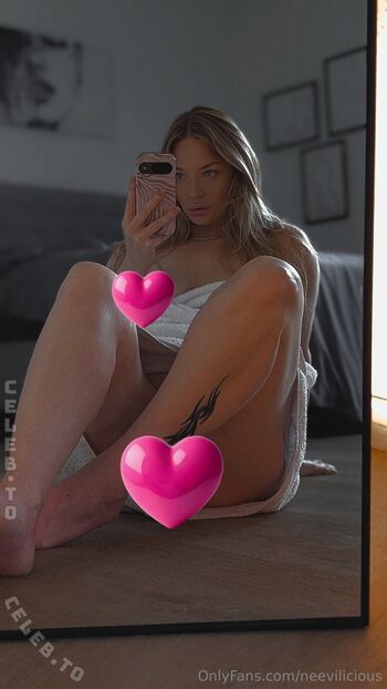 Full leaked Neeviliciouz private onlyfans photo
