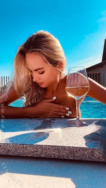 Full leaked Nelly nell page private onlyfans photo