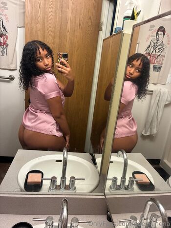 Full leaked Nenas couldgetth private onlyfans photo