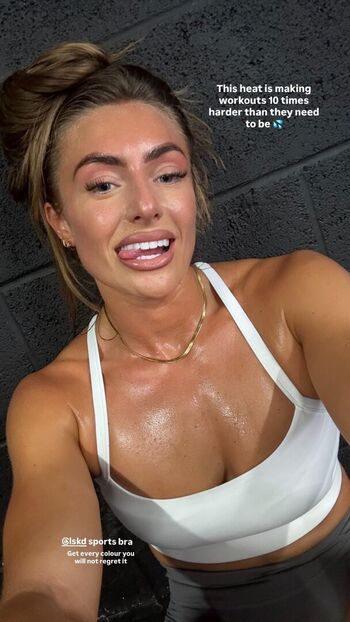 Full leaked New uk gladiators page private onlyfans photo