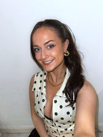 Full leaked Niamh cryan page private onlyfans photo